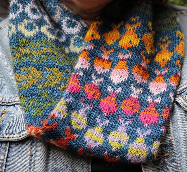 A closeup of the same picture of the cowl, showing that both the facing side and the back side have colorwork.