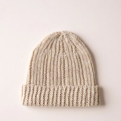 Mock Cable Columns Hat: Free Hat Knitting Pattern