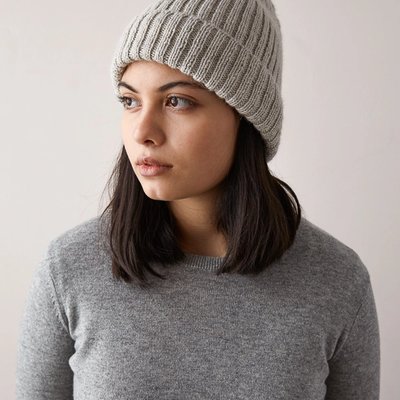 Lovely Ribbed Hat: Free Hat Knitting Pattern