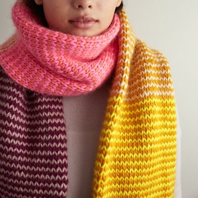 Stripey Tube Scarf: Free Scarf Knitting Pattern