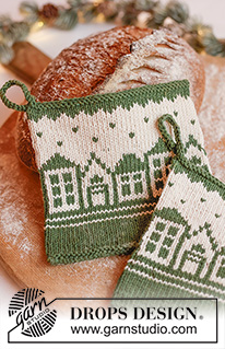 Frosty Town Potholders